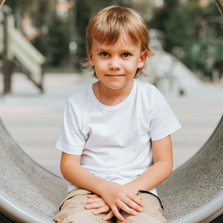 Shutterstock 2194993905